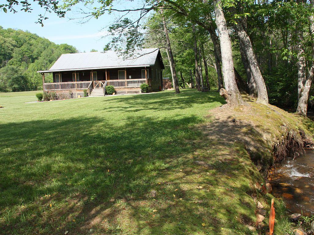 Climbing Bear Creekside Cabin Villa Whittier Buitenkant foto